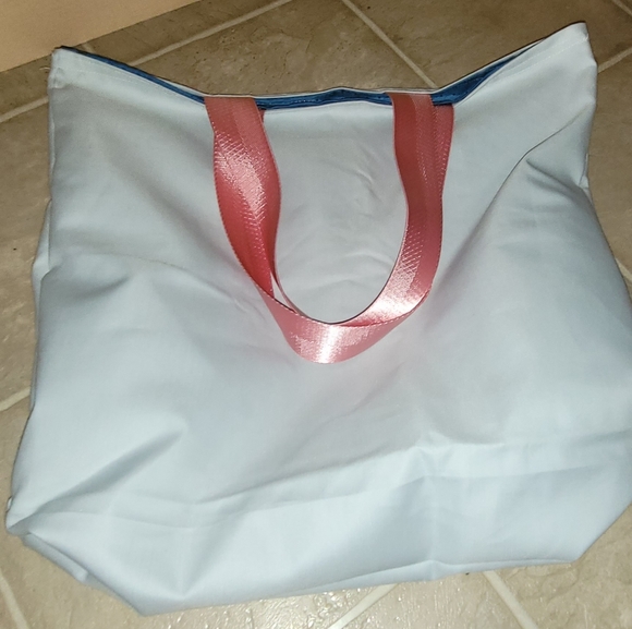 New Handmade reversable tote bag - Picture 6 of 6